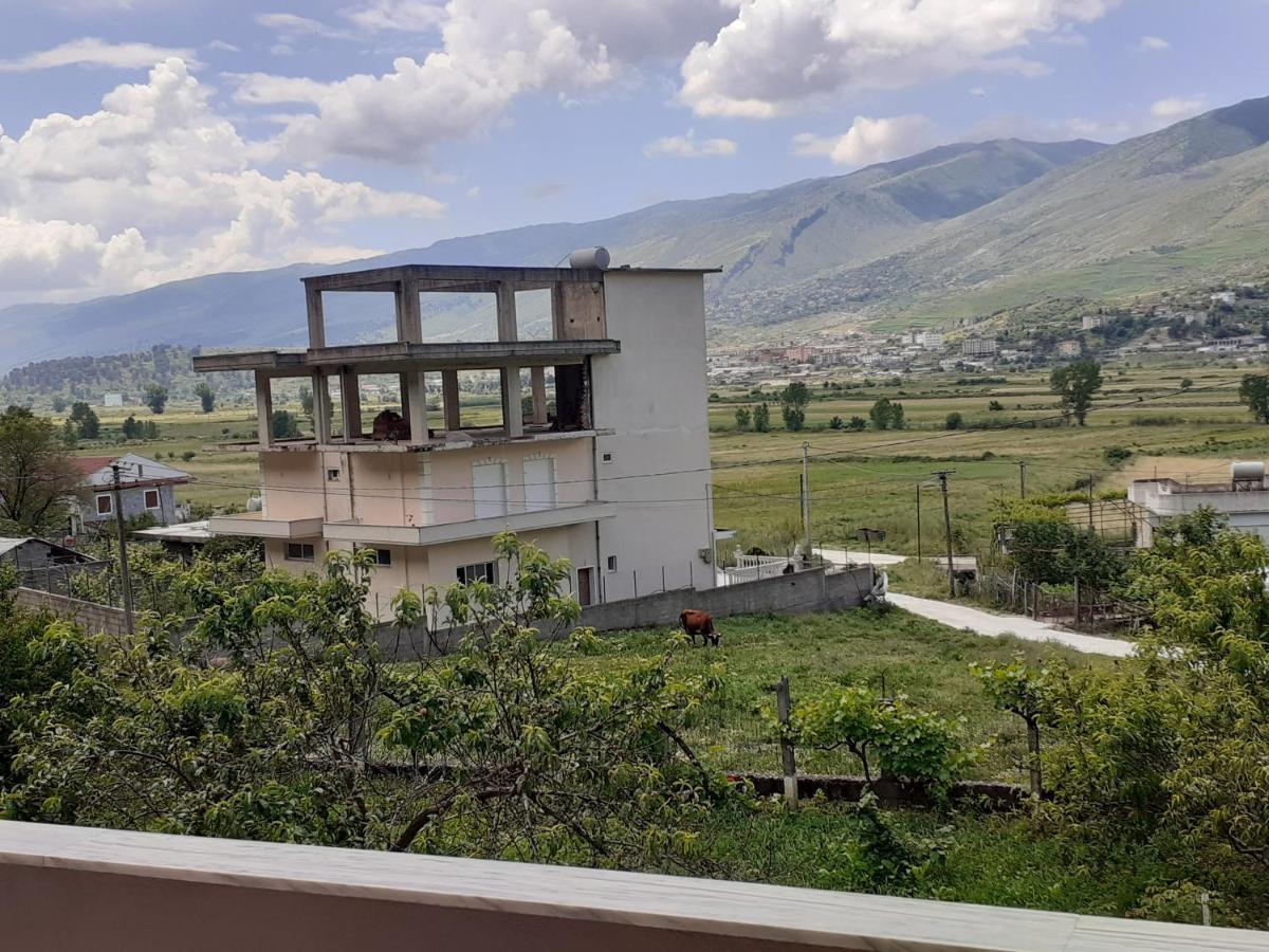 Kanushi House Gjirokastër المظهر الخارجي الصورة